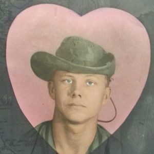 Meet your Posher, Ellis